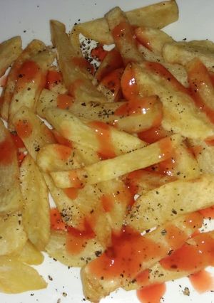 A picture of Fried chips/frenchfries #4weekschallenge.