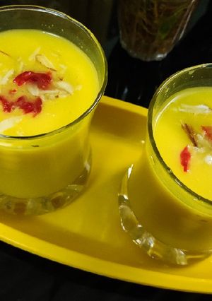 मैंगो शेक (Mango Shake recipe in Hindi) रेसिपी मुख्य फोटो