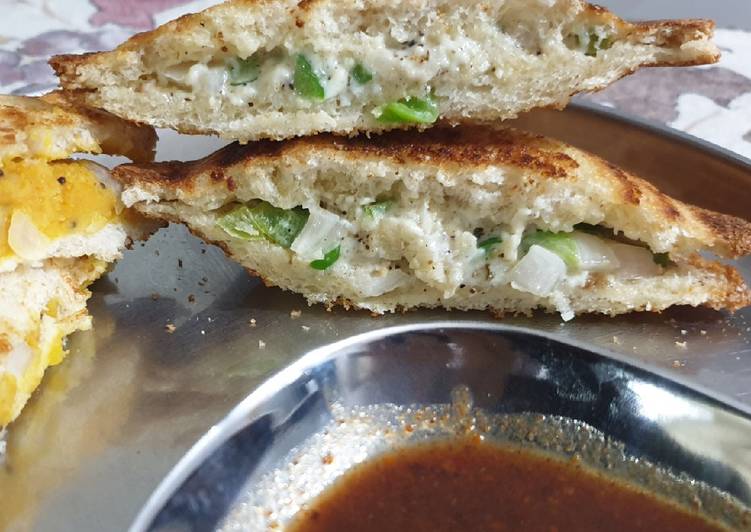 Recipe of Super Quick Homemade Chatpati mayo sandwich