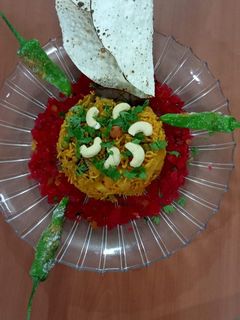 વધારેલા ભાત (Vagharela Bhat Recipe In Gujarati) રેસીપી મુખ્ય ફોટો