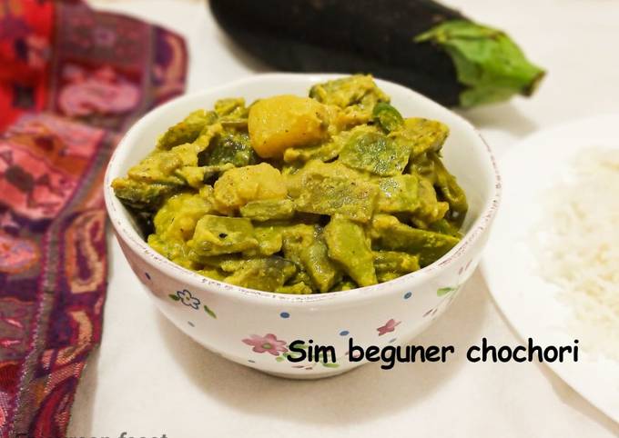 Flat bean and eggplant in mustard sauce/Sim beguner sorse bata die chochori