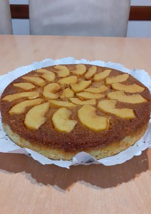 Una foto de Torta invertida de Manzana🍎