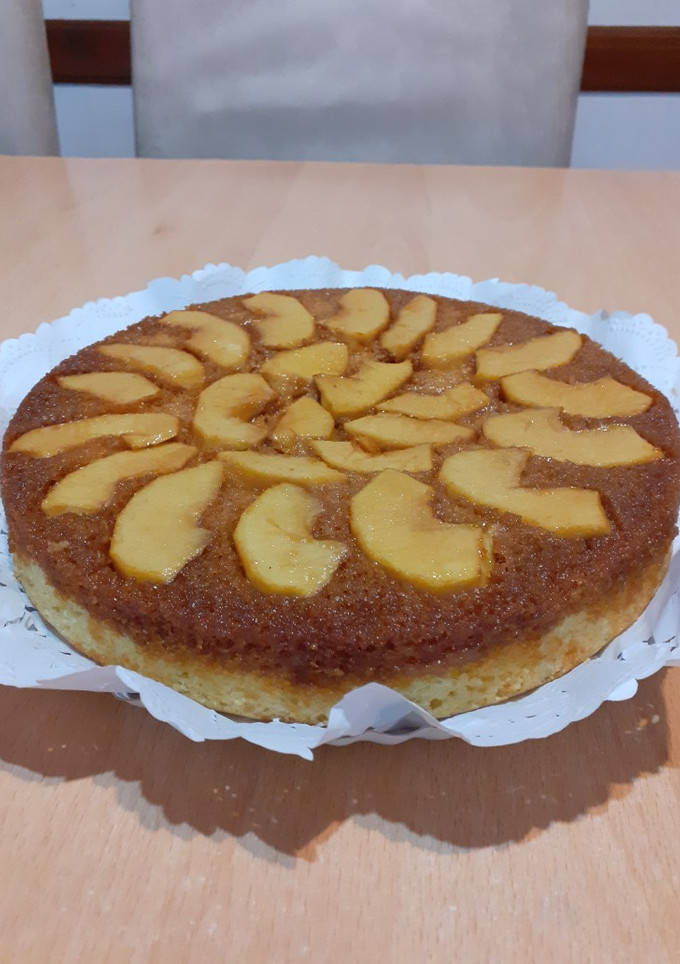 Una foto de Torta invertida de Manzana🍎