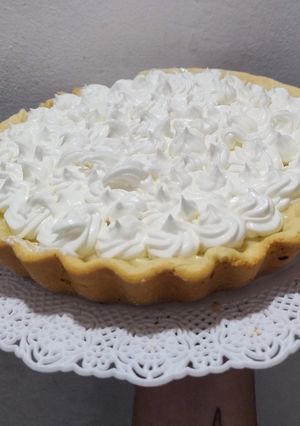 Una foto de Tarta de limón 🍋estilo lemon pie