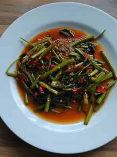 Foto resep Tumis Kangkung Terasi Pedas