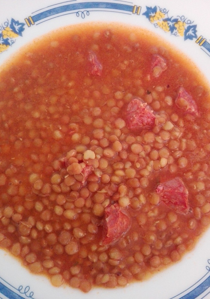 Una foto de Lentejas fáciles con chorizo