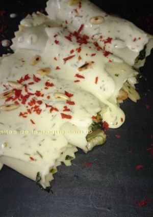 Foto principal de Canelones de espinacas, setas y gambas