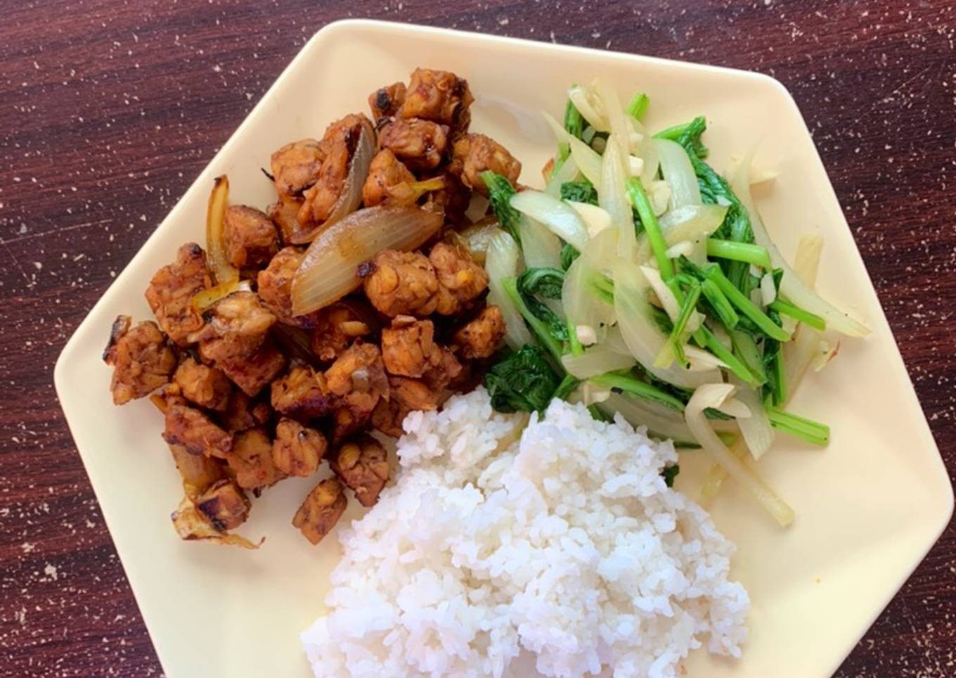 Makan siang rendah Kalori