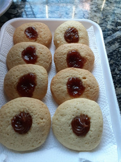 Una foto de Pepas de membrillo y dulce de leche