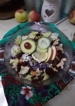 A picture of Fruit and vegetable salad.