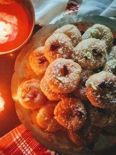 বালুসাহী(Balushahi recipe in Bengali) রেসিপির প্রধান ছবি