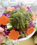 Salad rong nho sốt mè rang