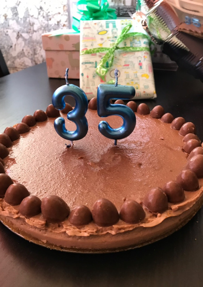 Una foto de Tarta de Schoko Bons 🍰