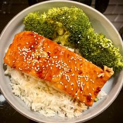 A picture of Teriyaki Salmon.