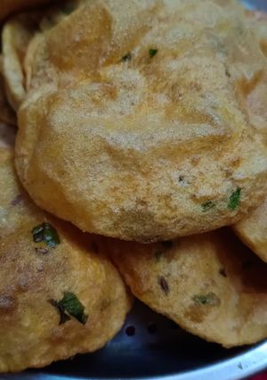 मेथी की पूरी (Methi ki puri recipe in hindi) रेसिपी मुख्य फोटो