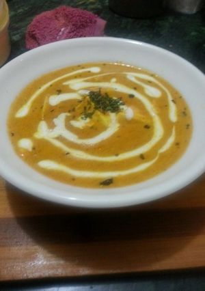 A picture of Paneer makhni.