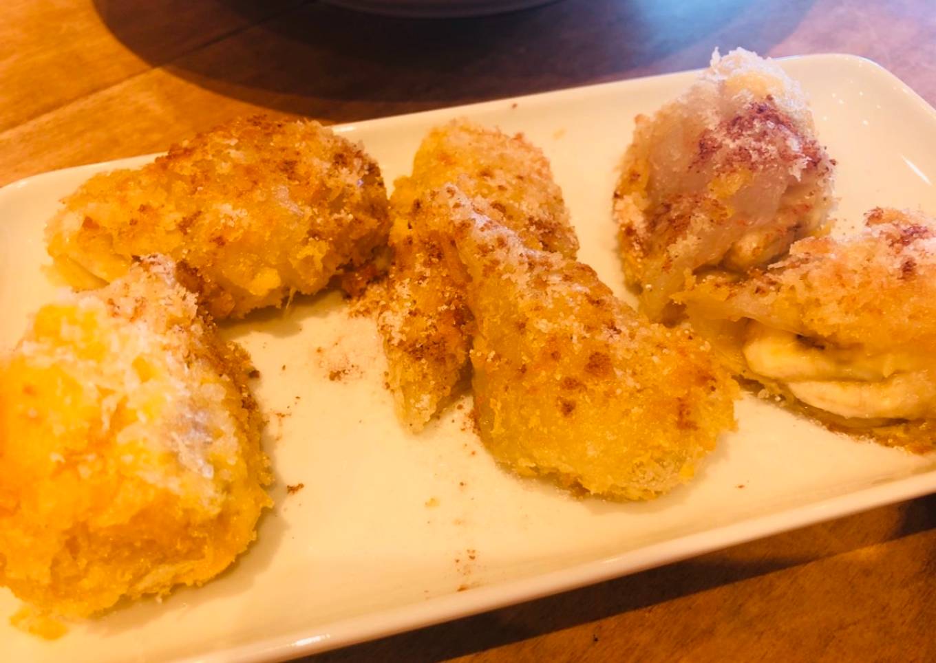 Deep Fried Banana Wrapped with Rice Paper