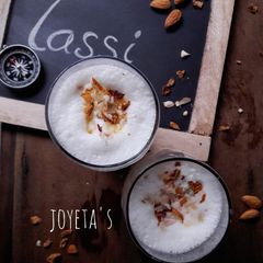 A picture of Badam lassi.