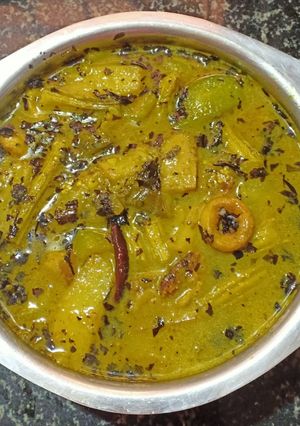 নিম ঝোল (neem jhol recipe in Bengali) রেসিপির প্রধান ছবি