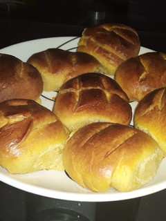 Una foto de Pan hecho con harina leudante🍞🥐🥖