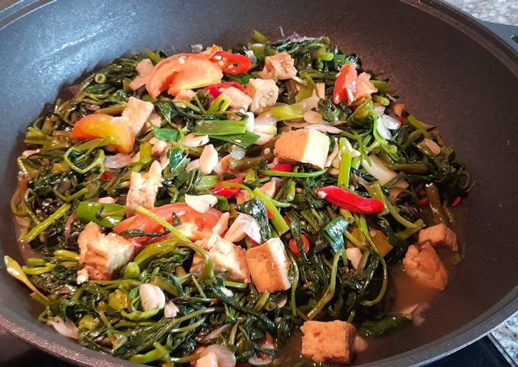 Resep Kangkung tumis tahu terasi, Lezat Sekali