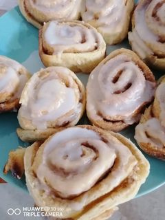 Cukormázas-fahéjas csiga recept fotója
