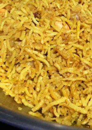 A picture of Reuse leftover rice.