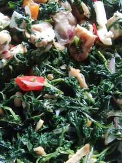 Foto resep Tumis kenikir tempe