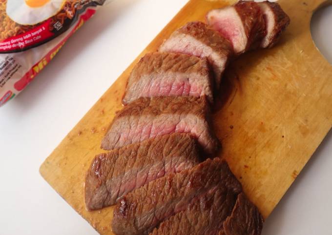 Cara bikin Steak Bumbu Indomie