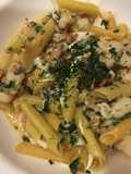 Crispy Pepper Seafood Scampi over Red & Green Lentil Penne