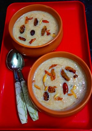 A picture of Seviyan Kheer.