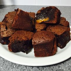 A picture of Caramel Brownies.