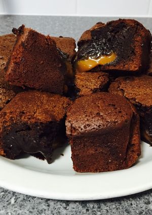 A picture of Caramel Brownies.