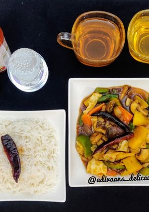 A picture of Schezwan curry.
