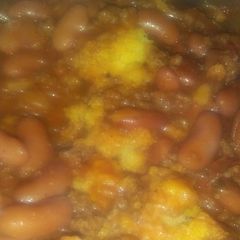 A picture of Homemade chilli & Cornbread.