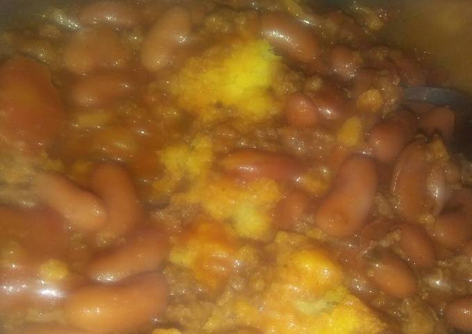 Homemade chilli &amp; Cornbread