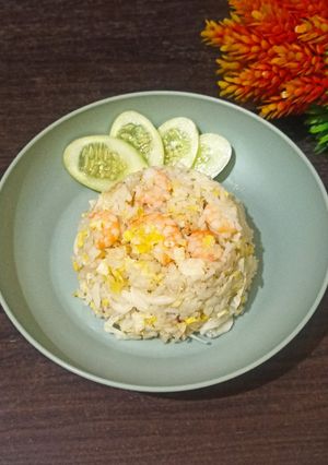 Foto resep Nasi Goreng Udang Telur praktis