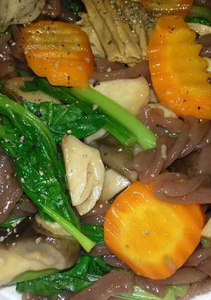 Hình của món Nui Lứt Xào Chay.