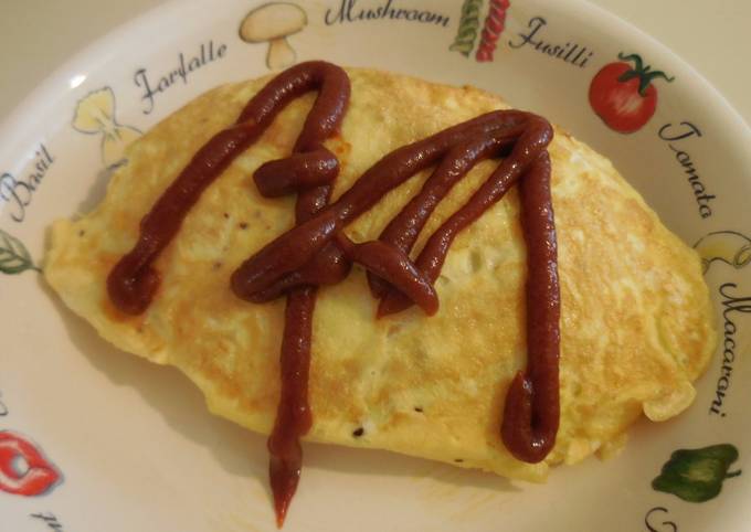 Omurice (オムライス) Japanese Omelette Rice