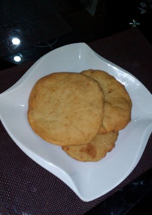 A picture of Arabian gurasa.