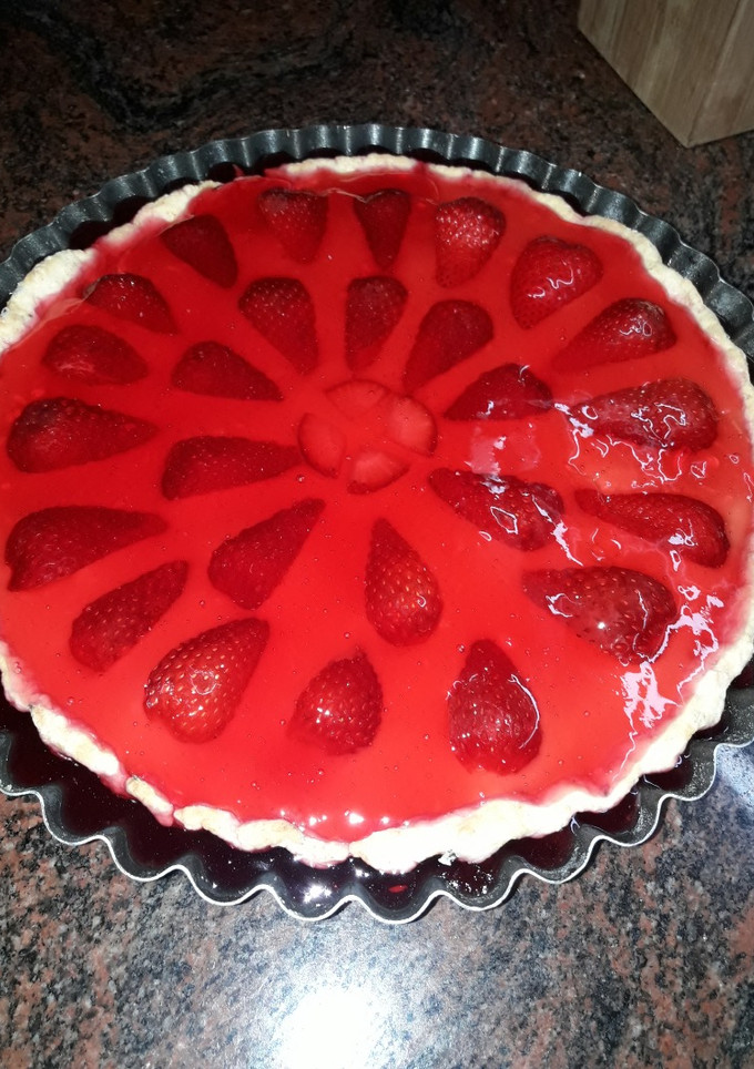 Una foto de Tarta de frutillas sin huevo