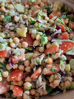 Una foto de Ensalada fresquita de garbanzos