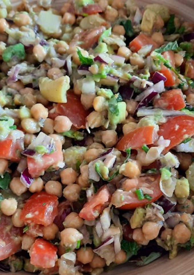 Una foto de Ensalada fresquita de garbanzos