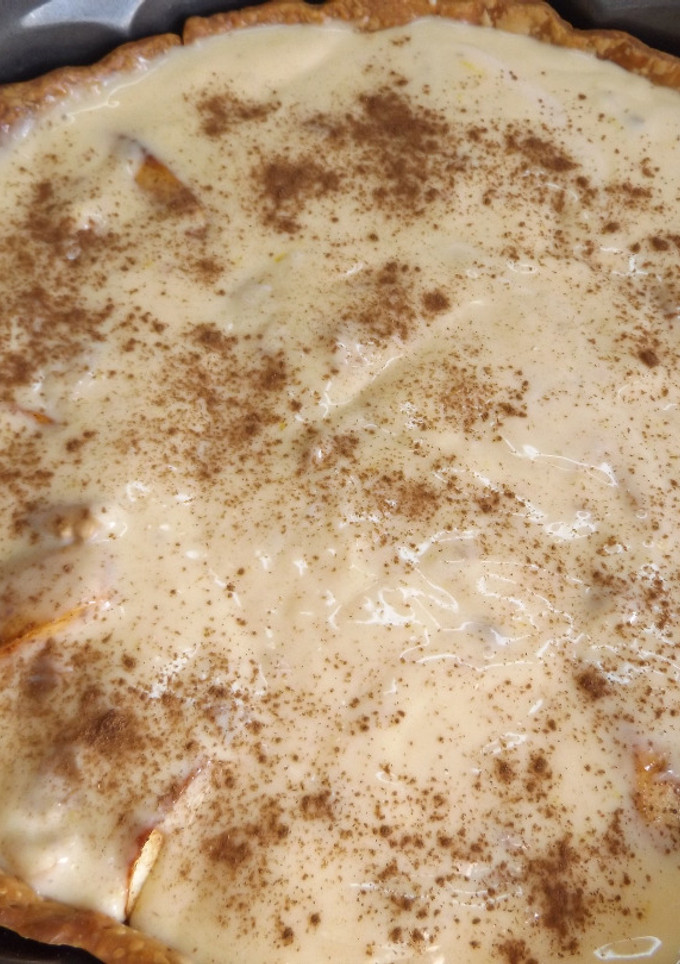 Una foto de Tarta de manzana alsaciana con crema de lima