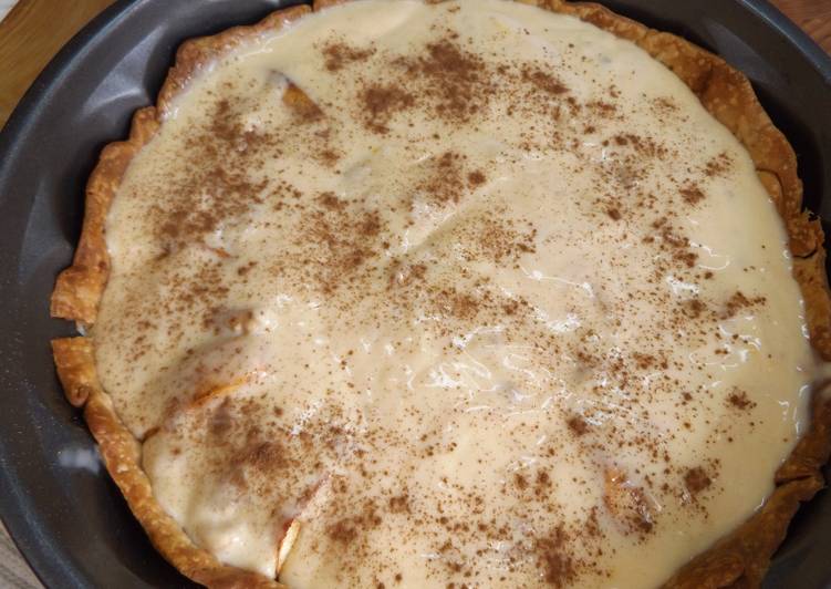 Tarta de manzana alsaciana con crema de lima