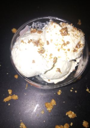 A picture of Banana flavoured butter scotch icecream.