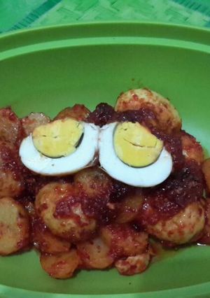 Foto resep Telur Kentang Balado (RirinIkeW)