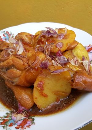 Foto resep Semur Ayam kentang