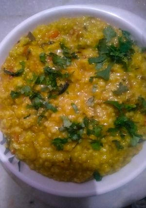 वेज दलिया (veg daliya recipe in Hindi) रेसिपी मुख्य फोटो