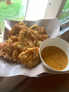 Foto resep Bakwan sayur + sambal kacang